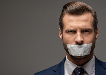 Narzissten bestrafen mit Ignoranz: Die Kunst des Schweigens