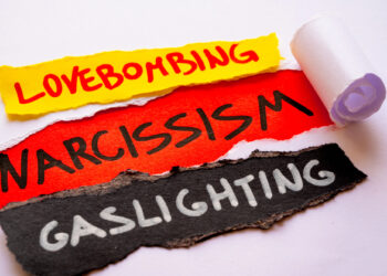 Co-Narzissmus: Die Dynamik zwischen Narzissten und Partnern verstehen