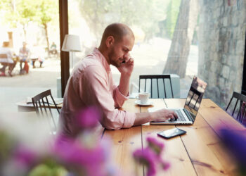 Nebenverdienst online: Die besten Möglichkeiten für zusätzliches Einkommen im Internet