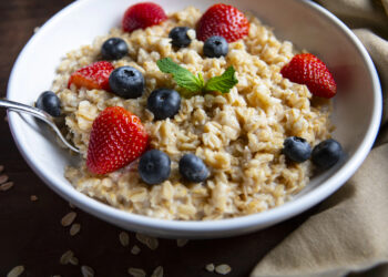 Vegane Frühstücksideen mit Haferbrei